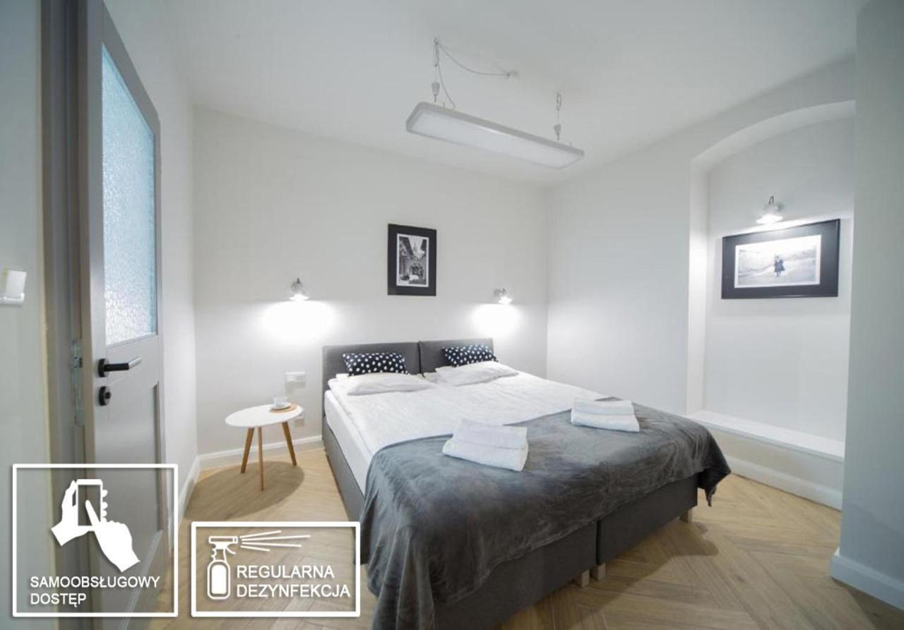 M5 Main Square Stylish One Bedroom Kraków Exteriör bild