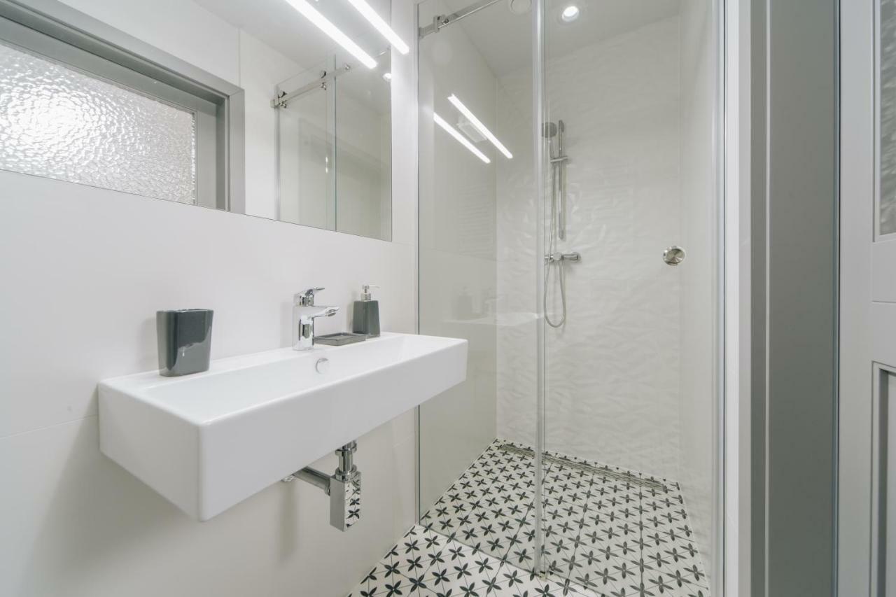 M5 Main Square Stylish One Bedroom Kraków Exteriör bild